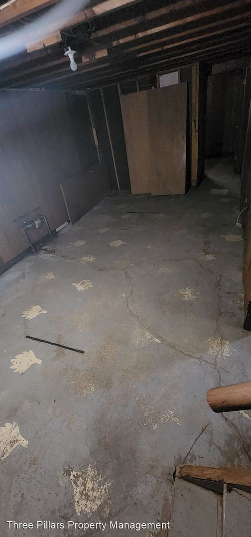 Building Photo - 2 br, 1 bath House - 950 3rd Ave