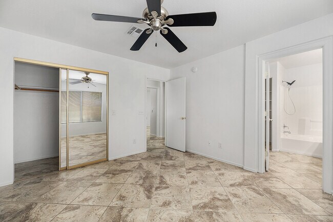 Building Photo - 9249 E Desert Cove Cir