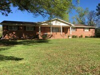 Building Photo - 458 Woods Rd NW