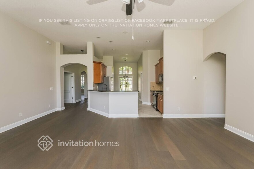 Building Photo - 16317 Bridgewalk Dr