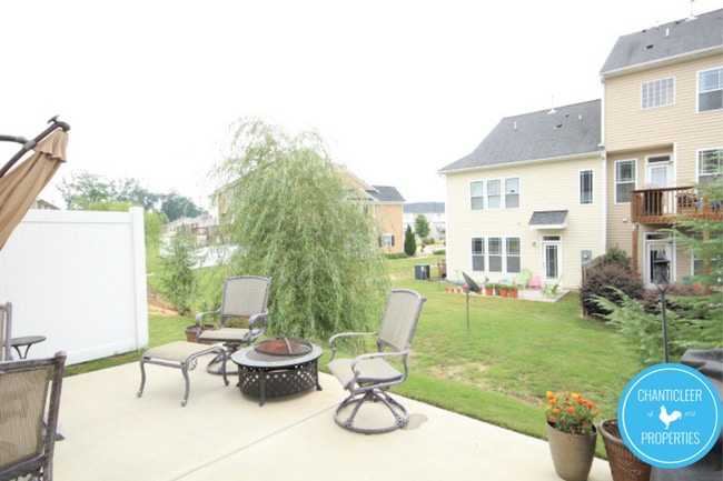 Building Photo - 4410 Hillsgrove Rd