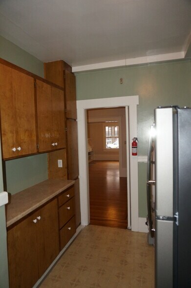 Building Photo - 2227 J St