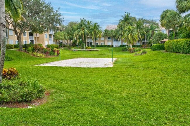 Building Photo - 266 Village Blvd