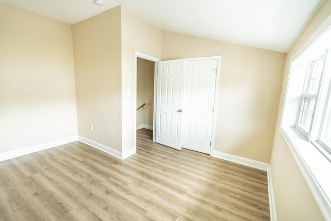 Building Photo - 30X Eudowood Ln