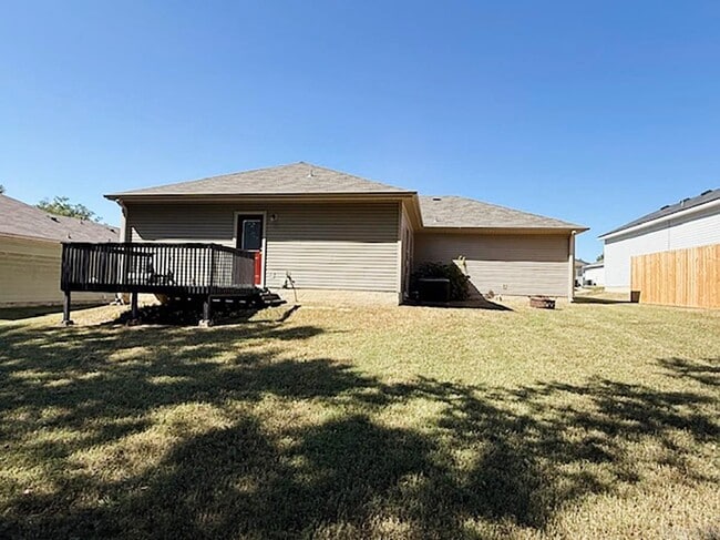 Building Photo - 4853 Tall Grass Dr