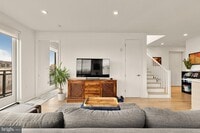 Building Photo - 1550 11th St NW