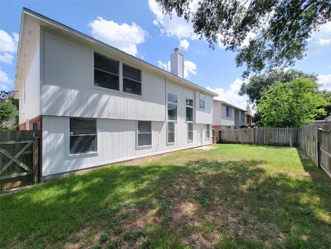 Building Photo - 6 Bedroom Home for Rent in Katy TX 77449 | Westfield | 3.5 Baths | 2-Car Garage
