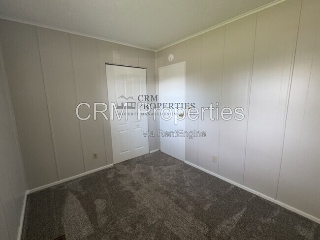 Building Photo - 5001 Arrowhead Blvd