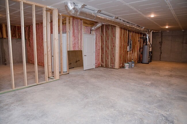 Building Photo - 8115 Chapel Hill Ln