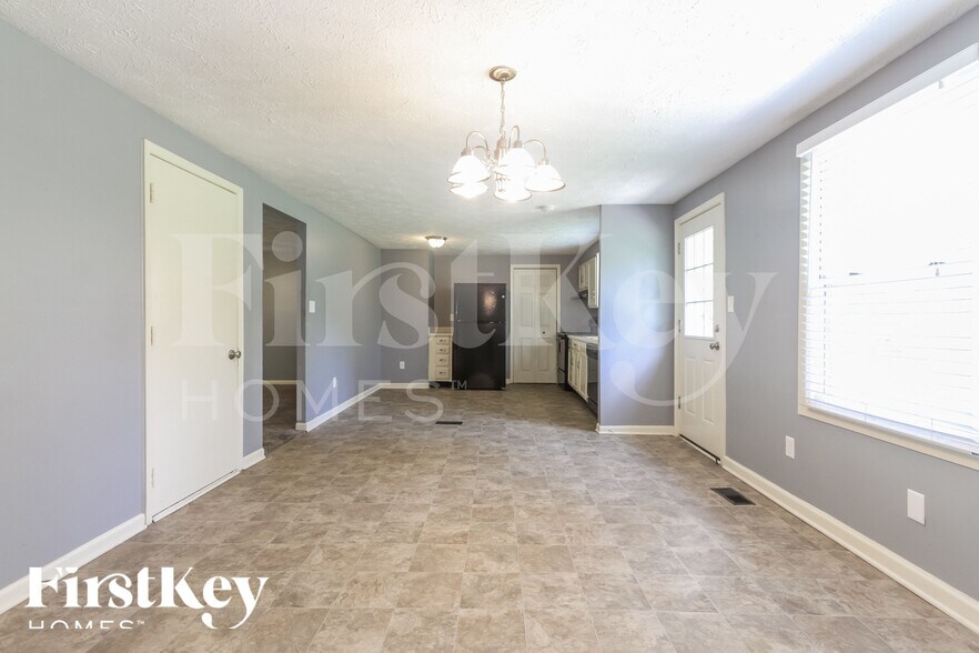 Building Photo - 5501 Furnas Ct