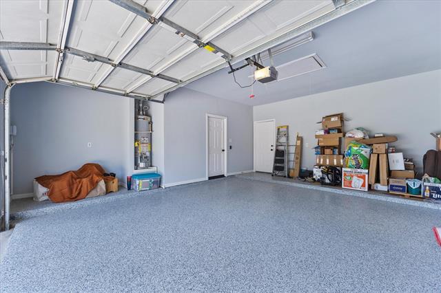 Building Photo - 425 Chippendale Dr