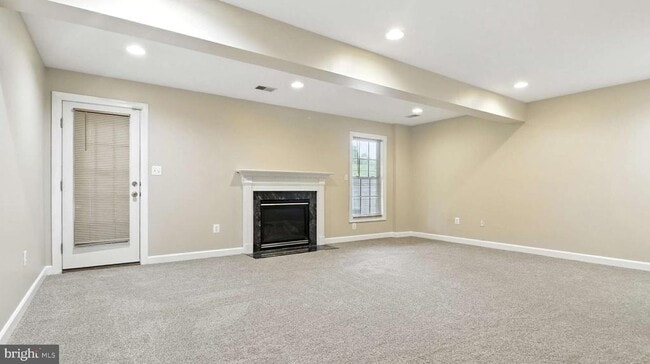 Building Photo - 1572 Penzance Way