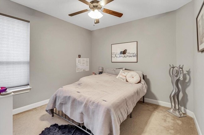 Building Photo - 2820 Rio Verde Dr