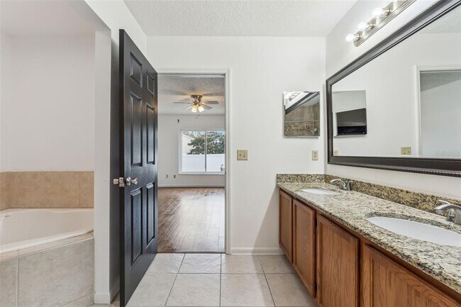 Building Photo - 7236 Somersworth Dr