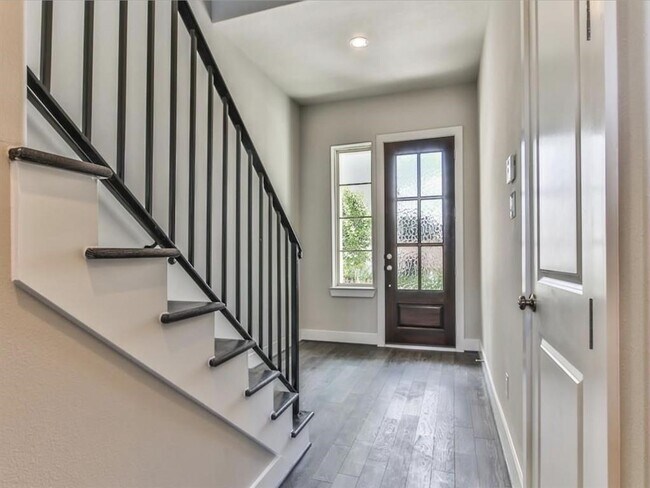 Building Photo - 10915 Brookeshire Chase Ln