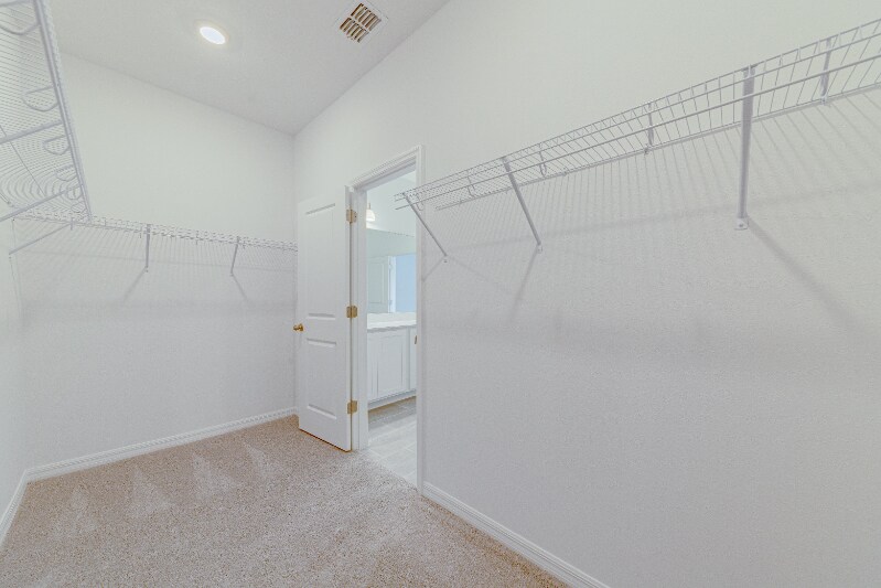 Building Photo - 2354 Lancashire St