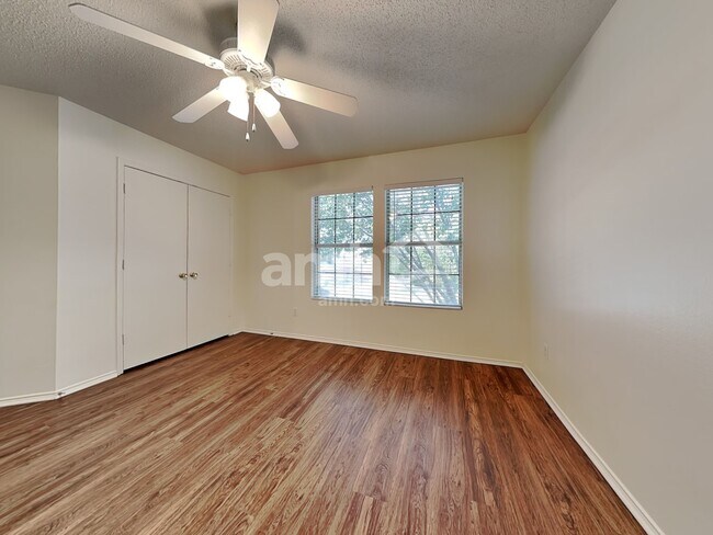 Building Photo - 1699 Wildrose Dr