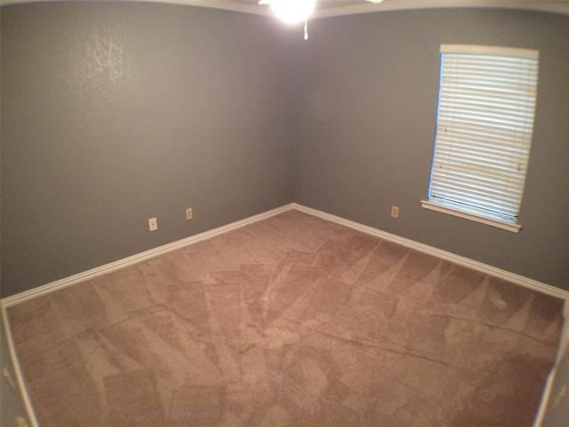 Building Photo - 3918 White Oak Ct