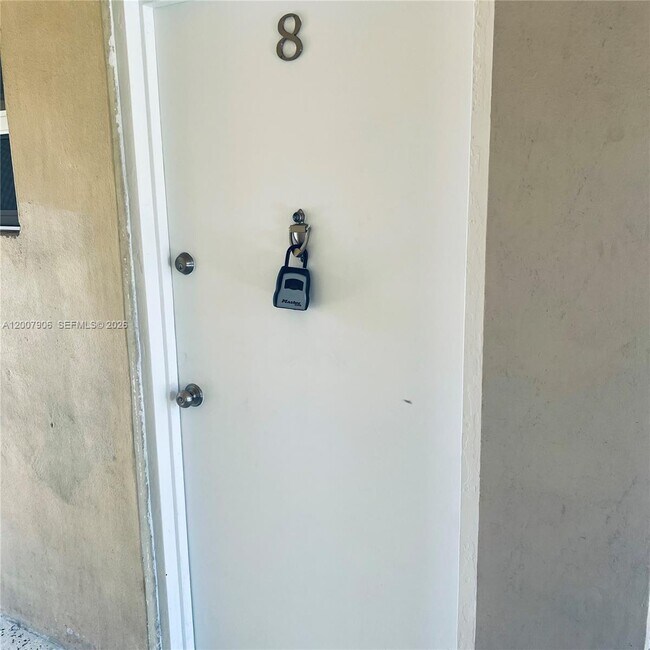 Building Photo - 1945 NW 29th St