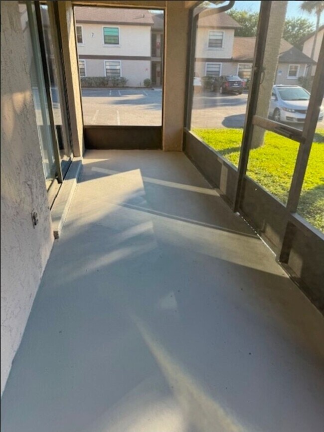 Building Photo - CORAL GARDENS 2-BEDROOM CONDO