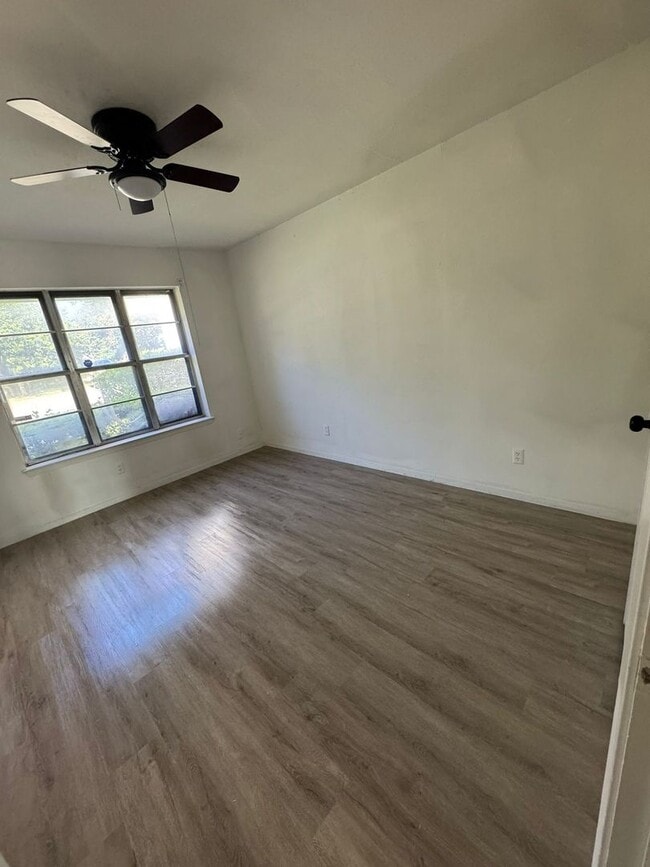 Building Photo - 13777 Brookgreen Cir