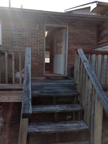 Building Photo - 4465 Ellis Cir NW