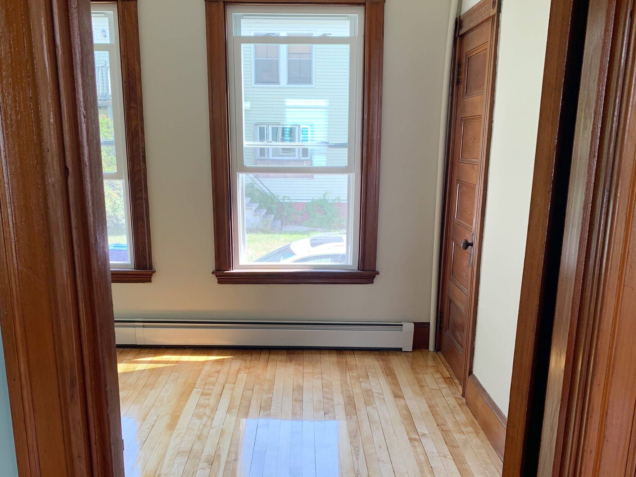 Building Photo - 49 Chapel St