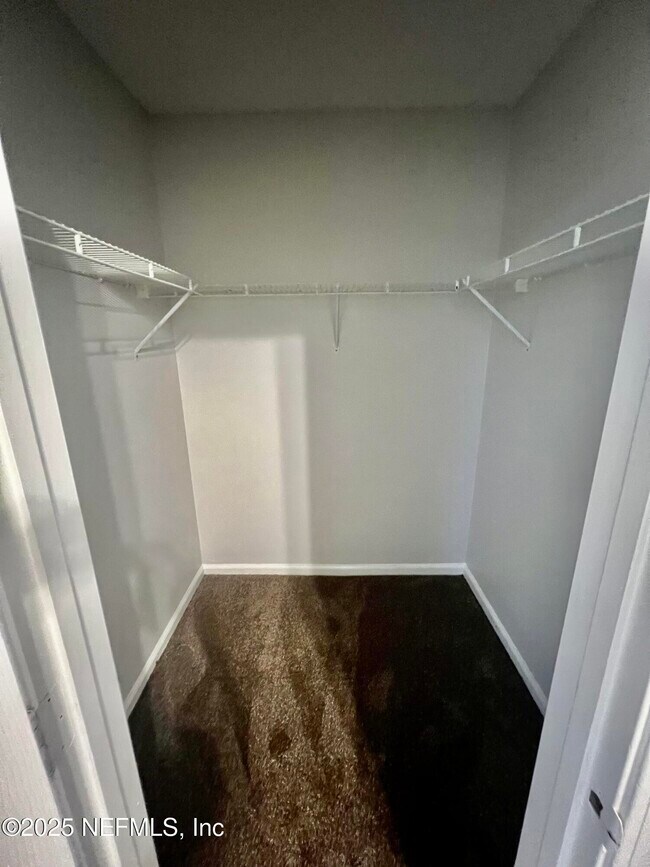 Building Photo - 2315 Companion Cir E