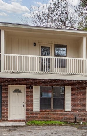 Building Photo - 108 Kimeran Ln