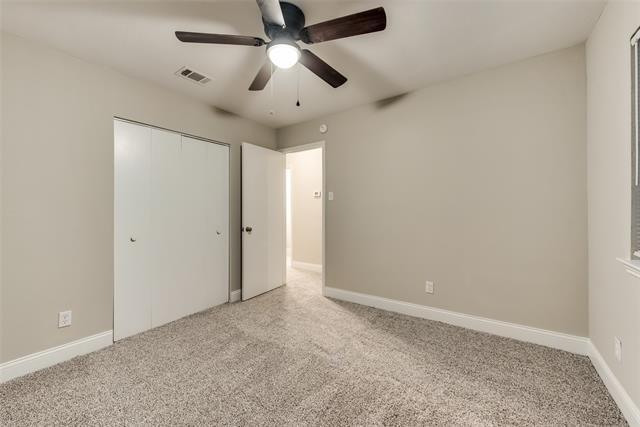 Building Photo - 9920 Lone Eagle Dr