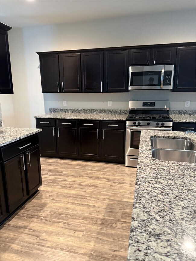 Building Photo - 7035 Bonaire Vista Ln