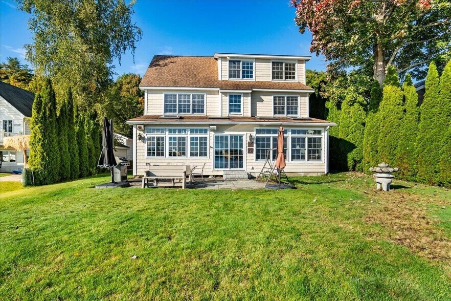 Building Photo - 50 Paugus Park Rd