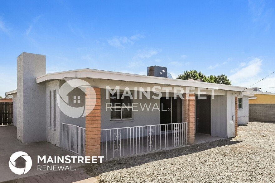 Building Photo - 4714 N 49th Dr