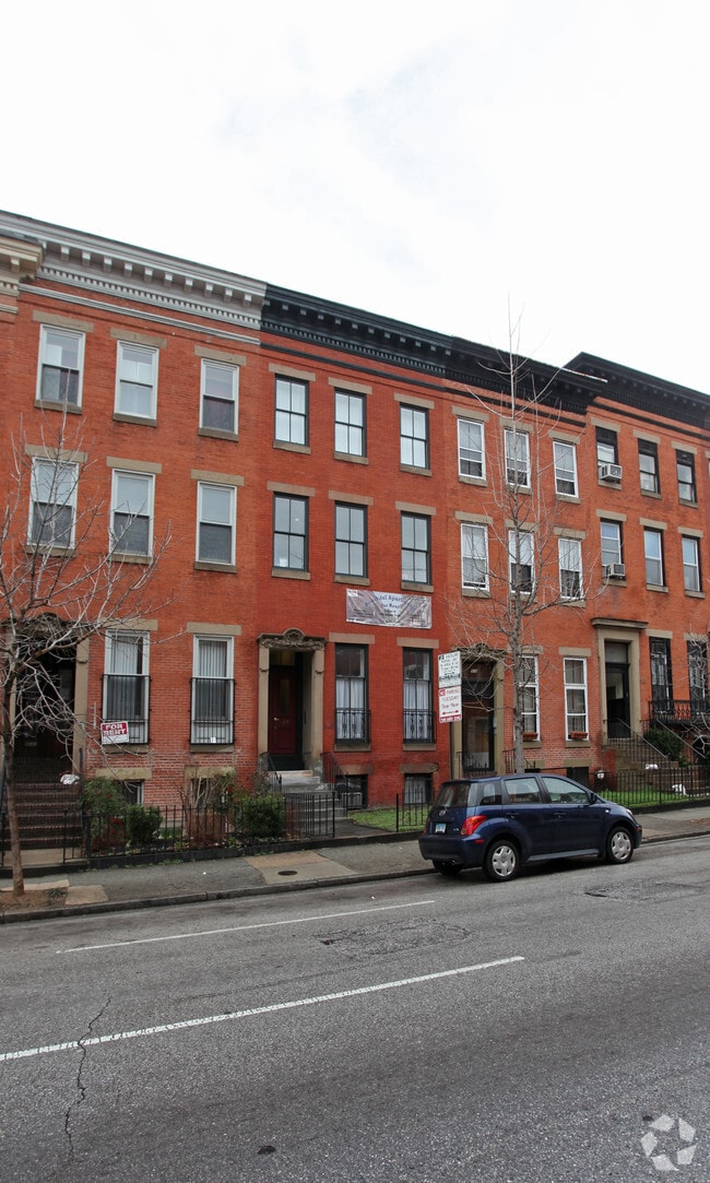 Building Photo - 924 N Calvert St