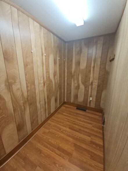 Building Photo - 3486 Cedar Creek Rd