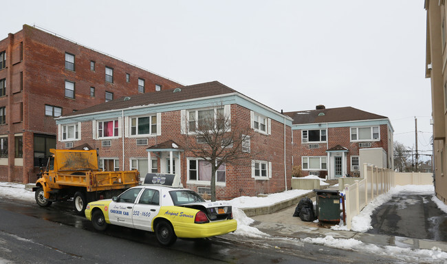 Primary Photo - Long Beach Garden Apartments