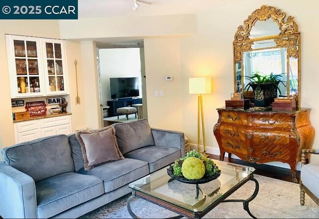 Building Photo - 1576 Silverwood Ct