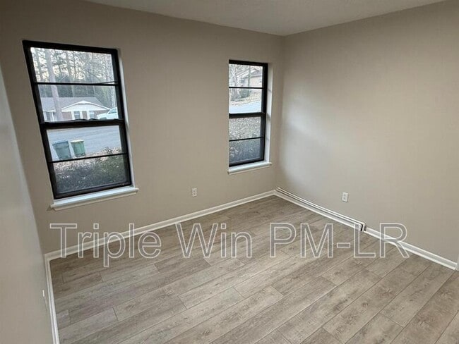 Building Photo - 14008 Bayberry Pl