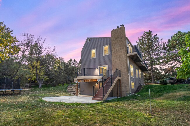 Building Photo - Immaculate Home in The Pinery