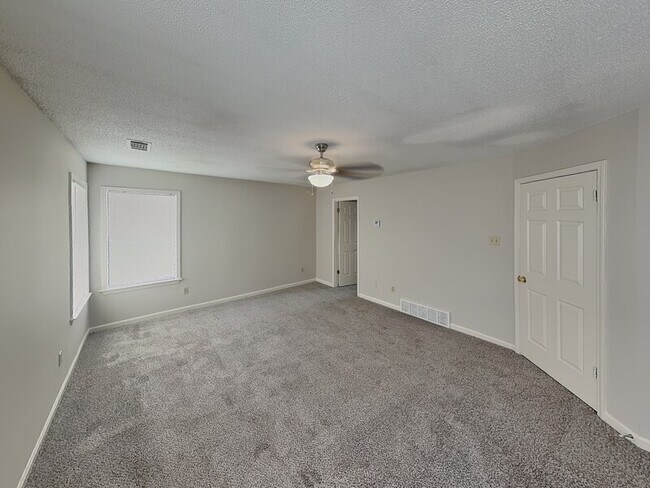 Building Photo - 7348 Ginger Snap Cove