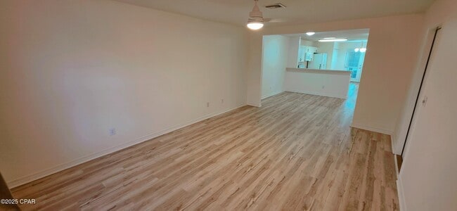 Building Photo - 3102 Meadow St