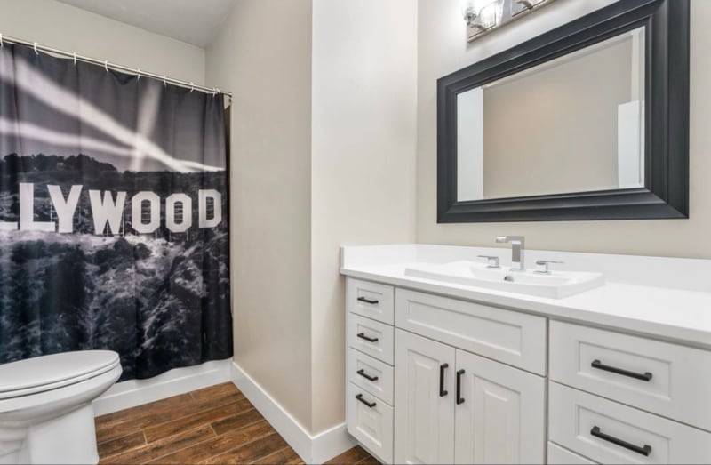 Building Photo - 65 Armory Rd