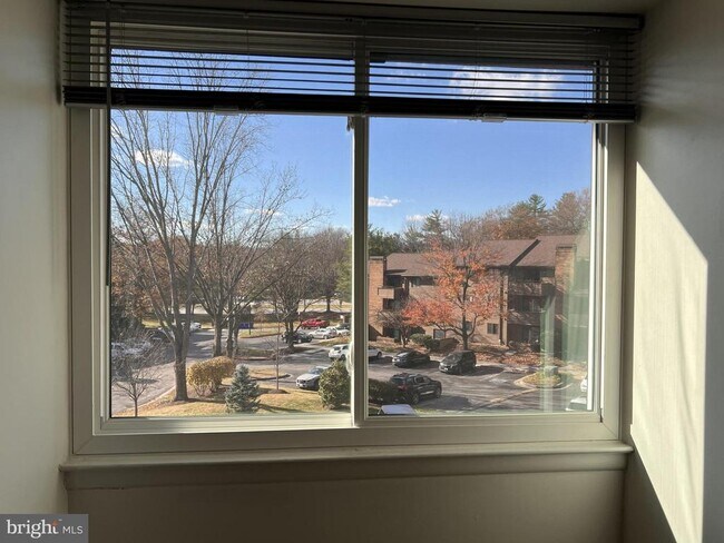 Building Photo - 5355 Smooth Meadow Way