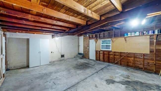Building Photo - PURE Property Management -  Charming 2BR/1...