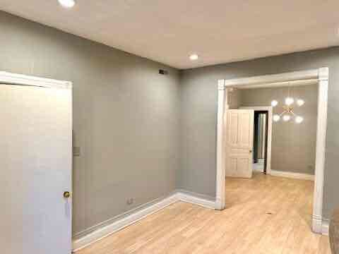 Building Photo - 3249 N Elston Ave