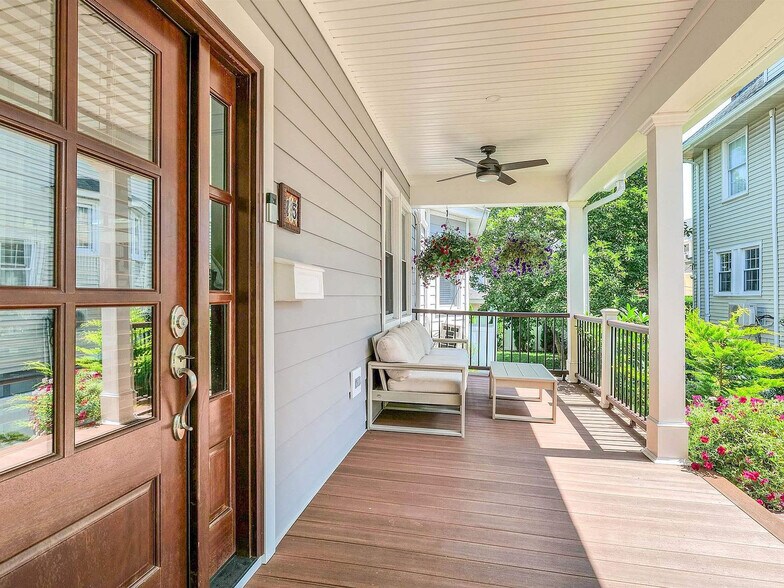 Building Photo - 15 S Tallahassee Ave