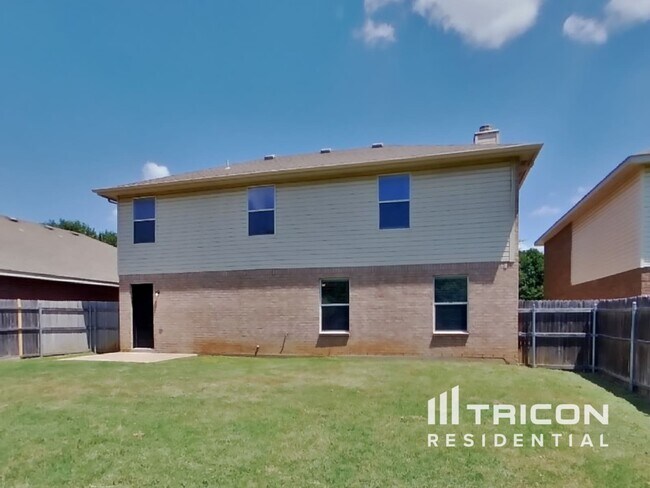Building Photo - 1141 Browntop St