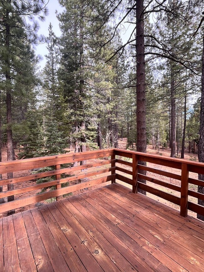 Building Photo - Flexible Ski Lease available in Tahoe Donner - $4300