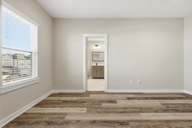 Building Photo - 417 Stonework Sage Ln