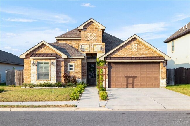 Primary Photo - 18 Windsor St